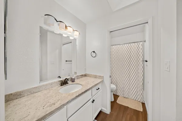 $389,900 | 4752 67th Street, Sacramento, CA 95820