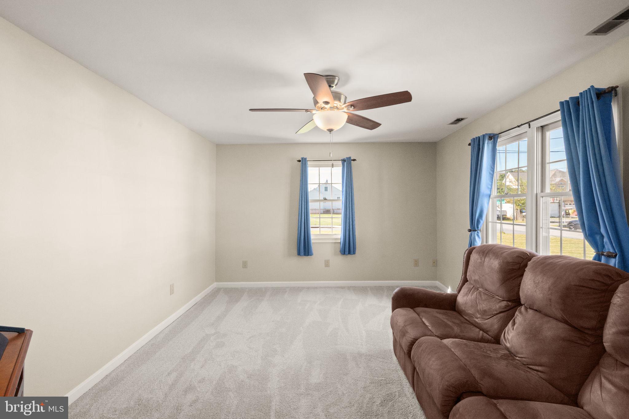 6915 River Drive Road Baltimore, MD 21219 - Photo 8 of 36 Gallery Image 8