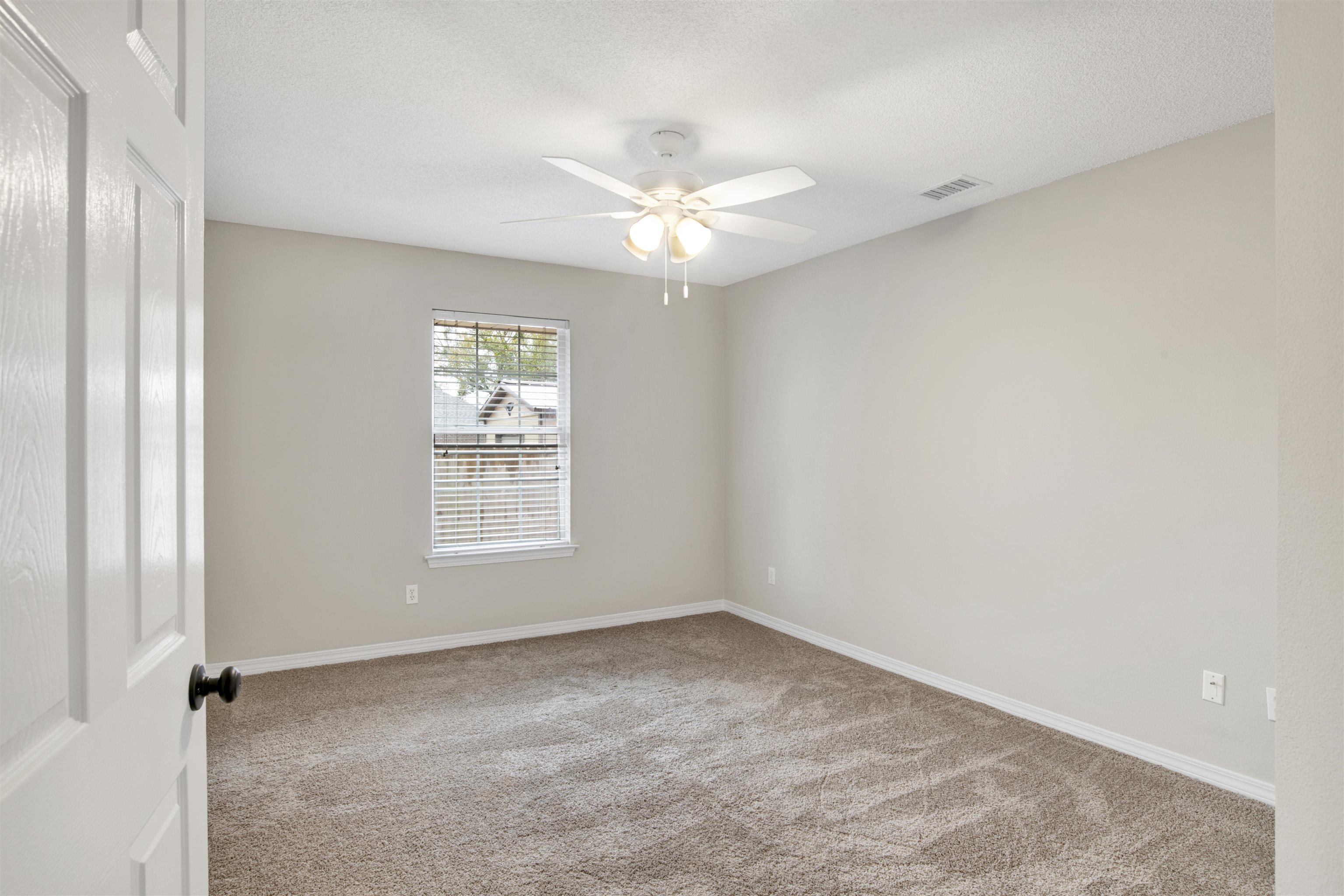 202 Madison Lane Foley, AL 36535 - Photo 17 of 25