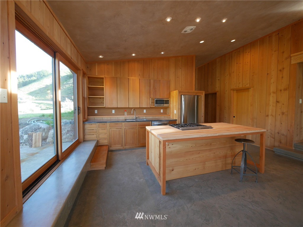 3 Renee Road Winthrop, WA 98862 - Photo 9 of 25 Gallery Image 9