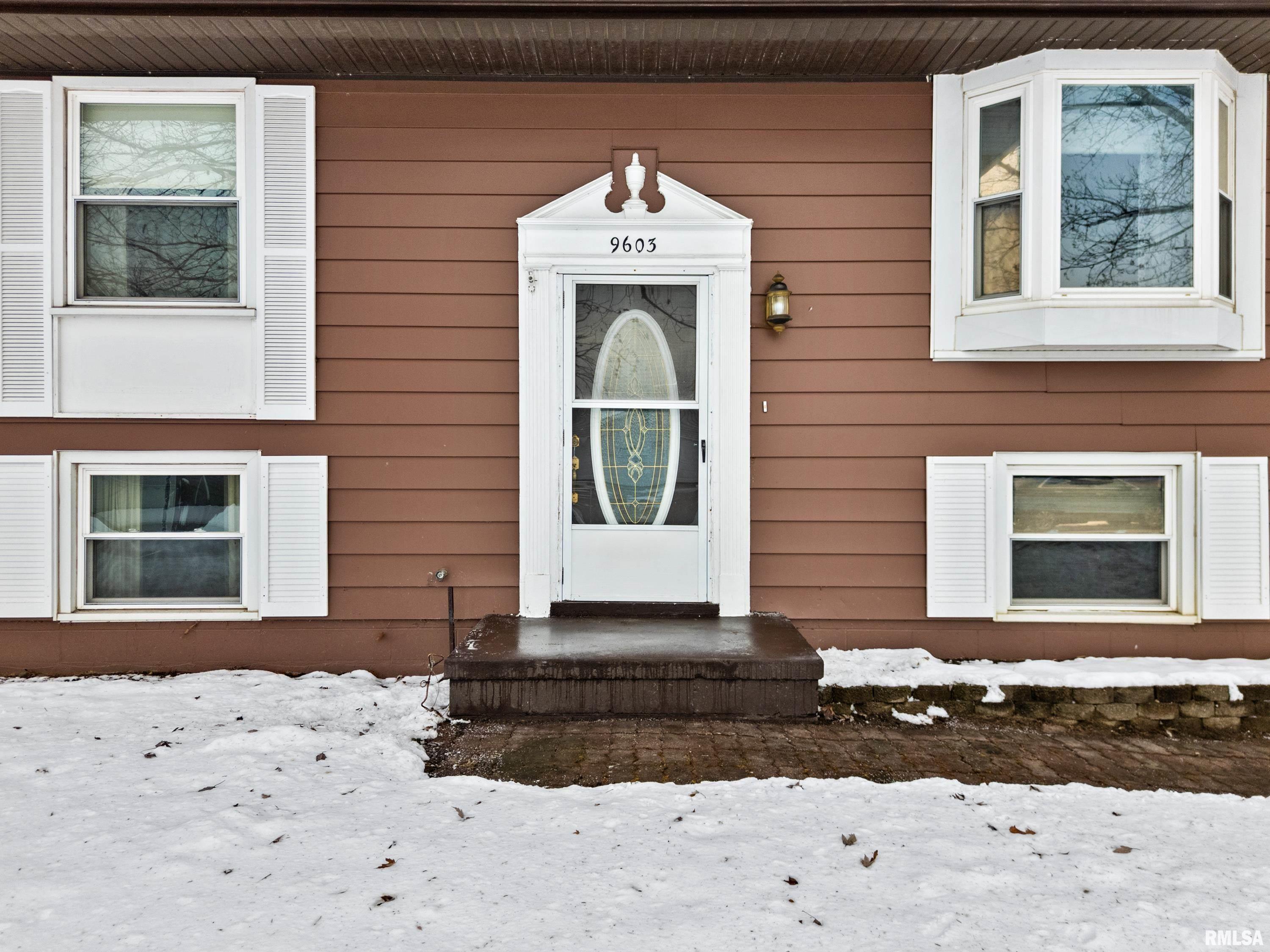 9603 West Littlefield Drive Mapleton, IL 61547 - Photo 2 of 34