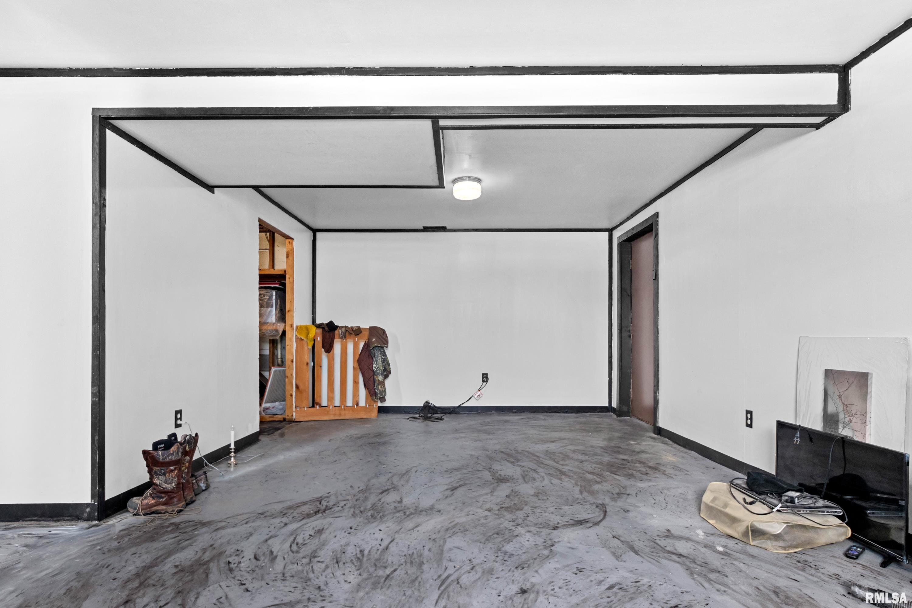 9603 West Littlefield Drive Mapleton, IL 61547 - Photo 25 of 34