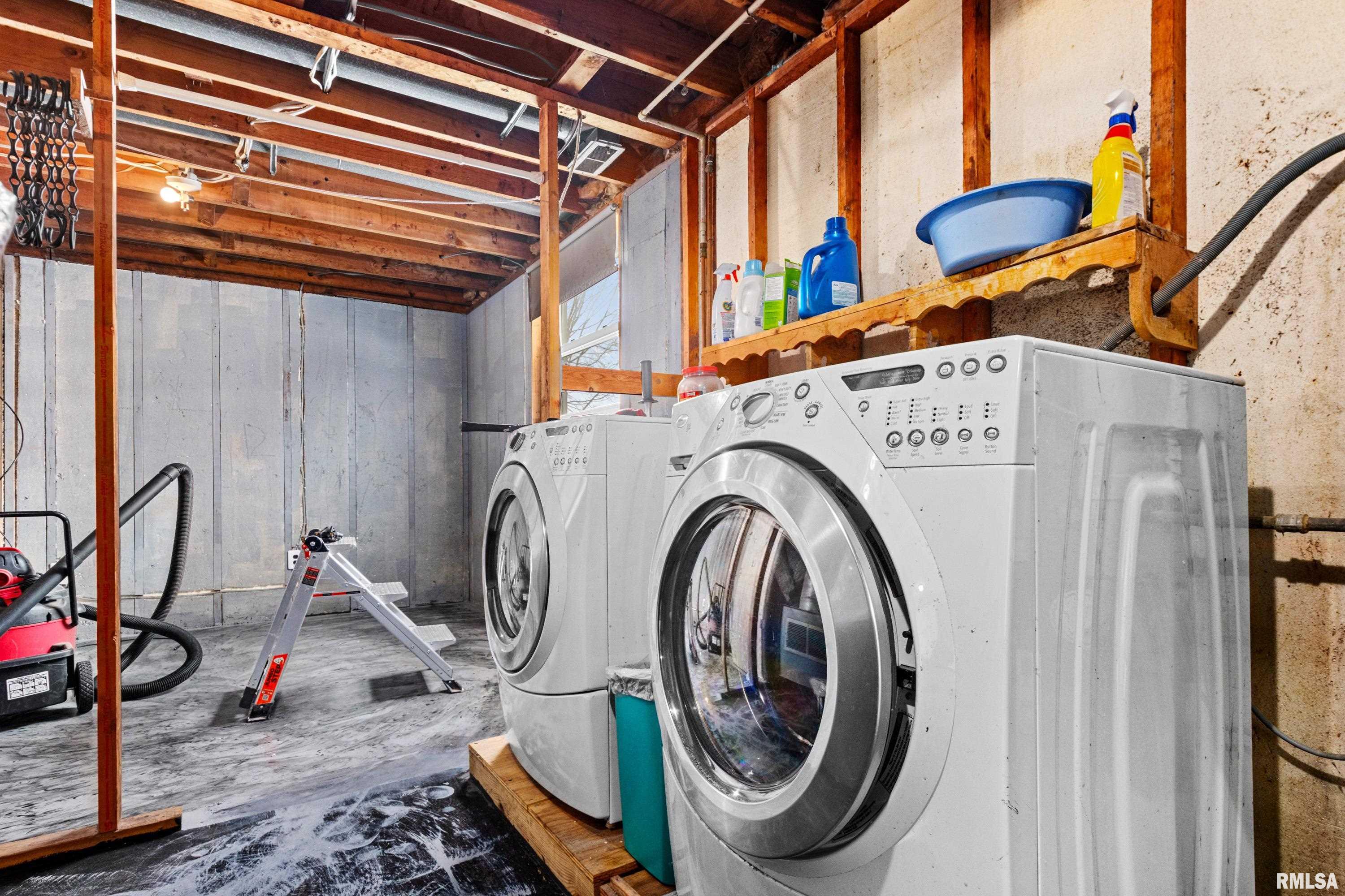 9603 West Littlefield Drive Mapleton, IL 61547 - Photo 26 of 34