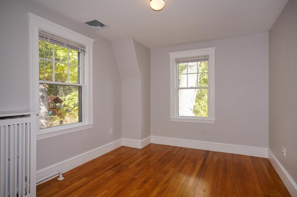53 Pine Ridge Road Arlington, MA 02476 - Photo 16 of 37