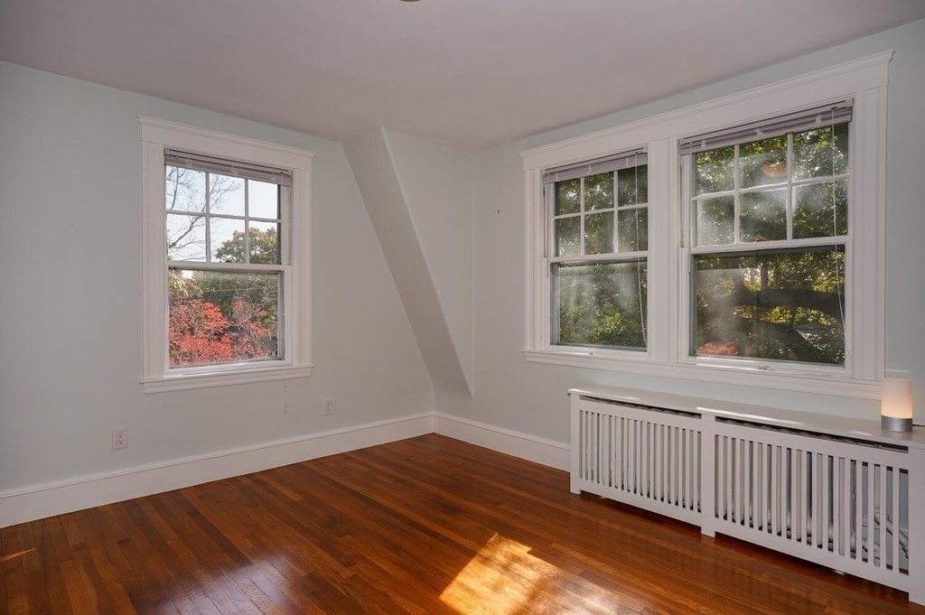 53 Pine Ridge Road Arlington, MA 02476 - Photo 17 of 37
