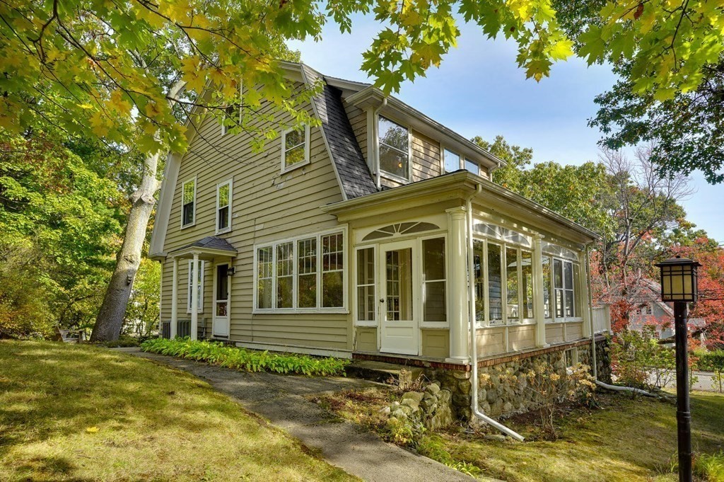 53 Pine Ridge Road Arlington, MA 02476 - Photo 2 of 37