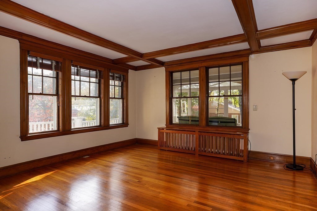 53 Pine Ridge Road Arlington, MA 02476 - Photo 5 of 37