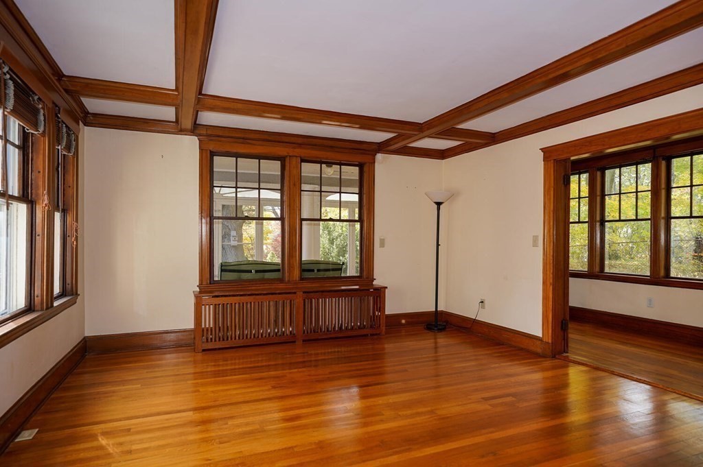 53 Pine Ridge Road Arlington, MA 02476 - Photo 7 of 37
