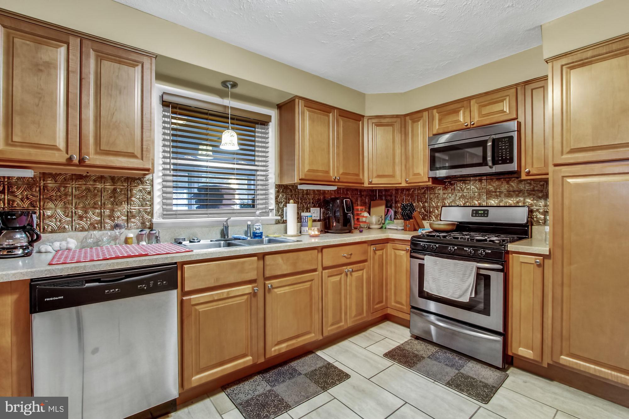 771 Greendale Road York, PA 17403 - Photo 14 of 28 Gallery Image 14