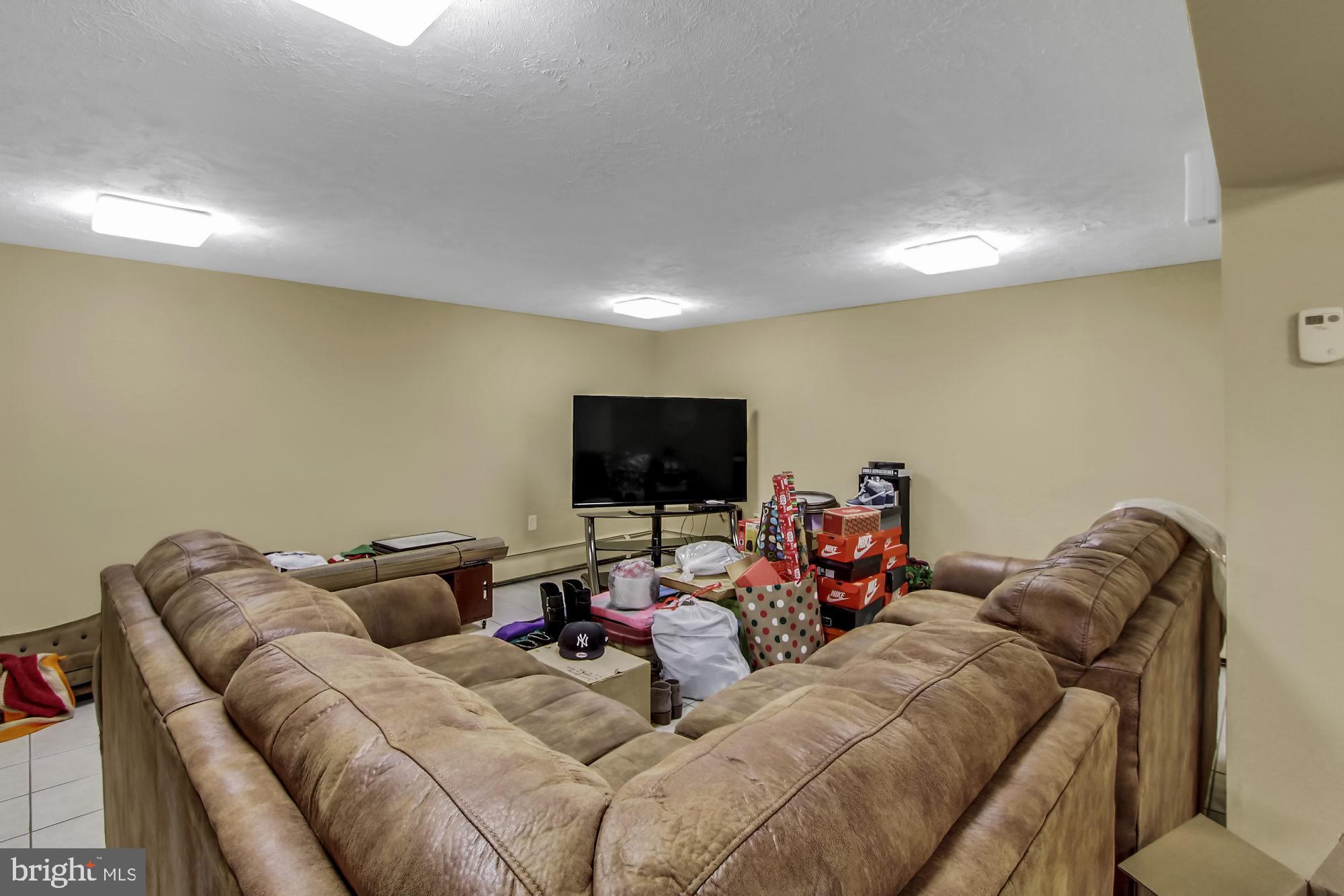 771 Greendale Road York, PA 17403 - Photo 22 of 28 Gallery Image 22