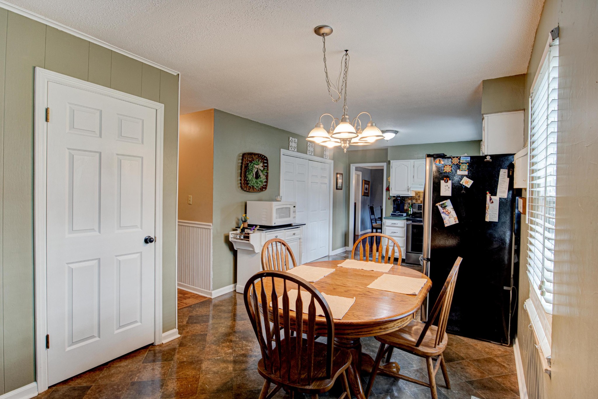7925 Castlecomb Road Powell, TN 37849 - Photo 8 of 22 Gallery Image 8