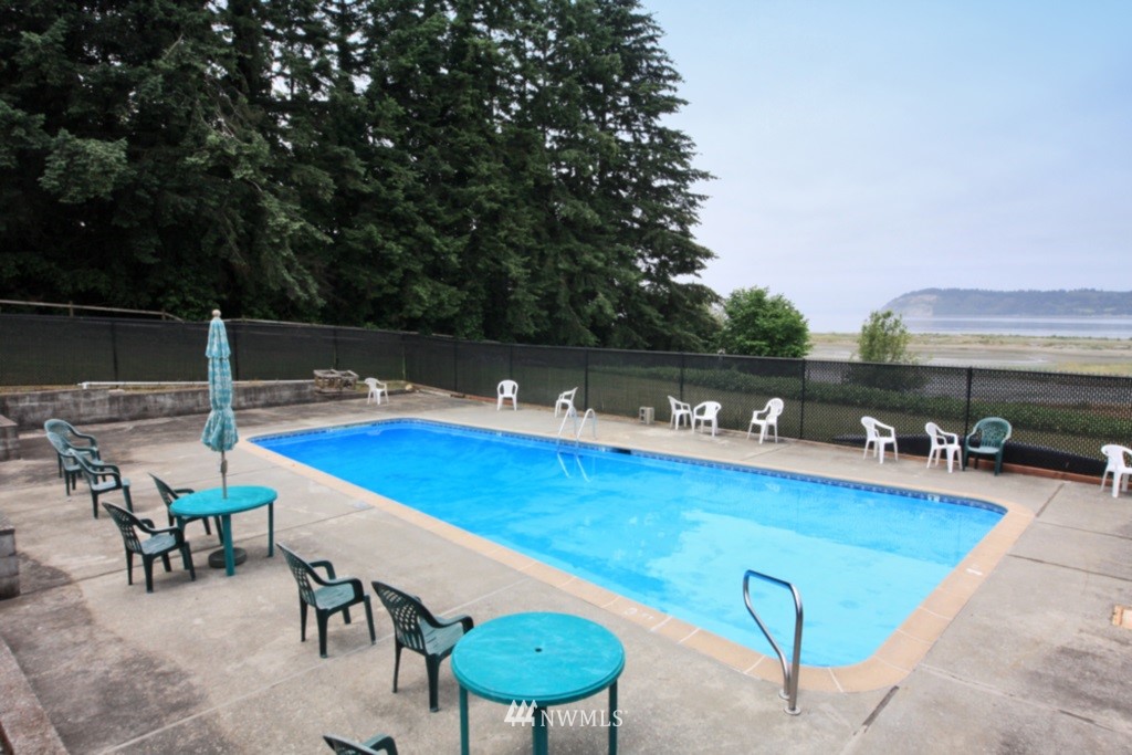 6255 Bayview Road Clinton, WA 98236 - Photo 23 of 25