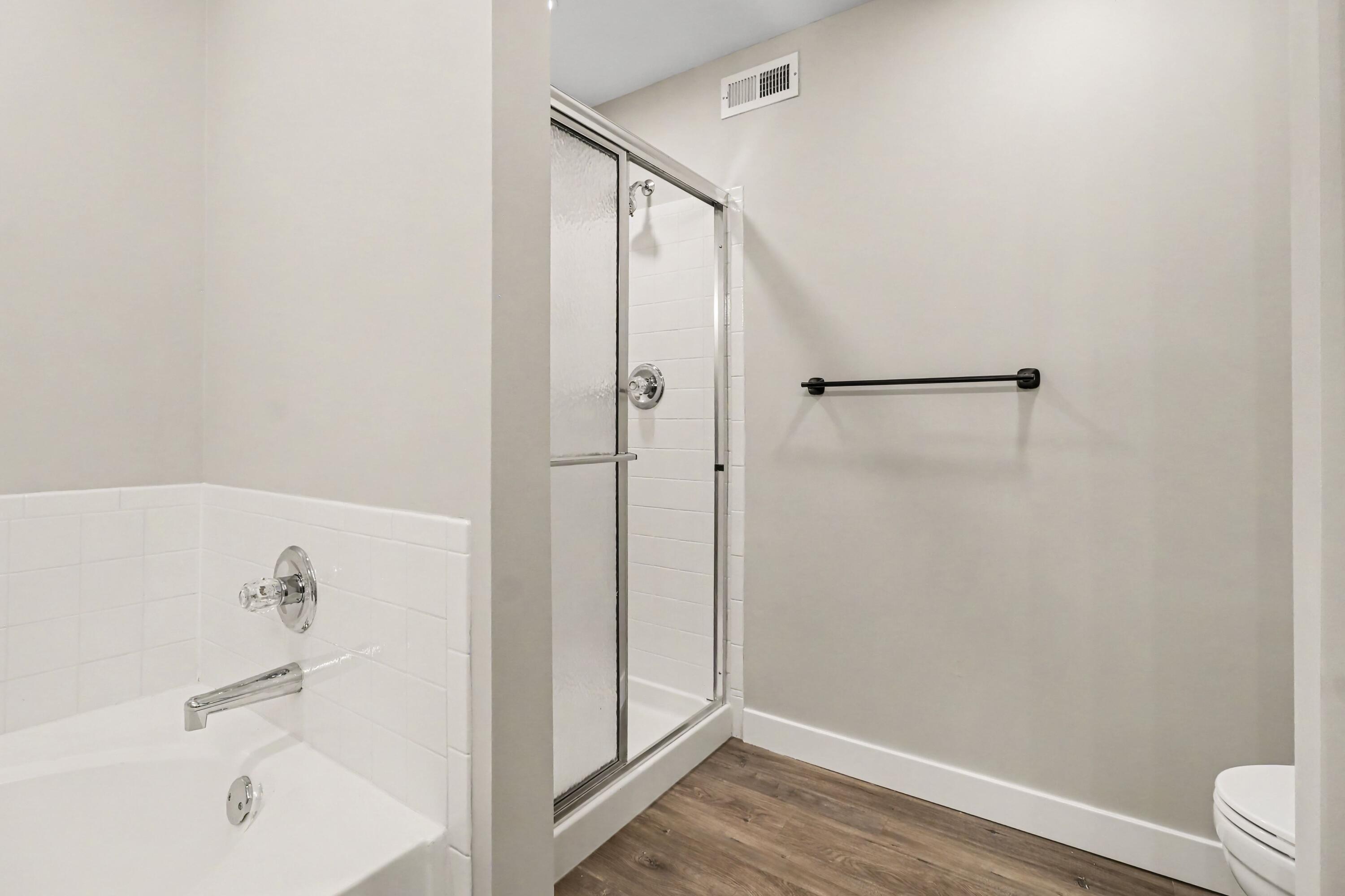 2250 Devlin Place, Unit 104 Fort Mitchell, KY 41017 - Photo 18 of 29 2250 Devlin Place