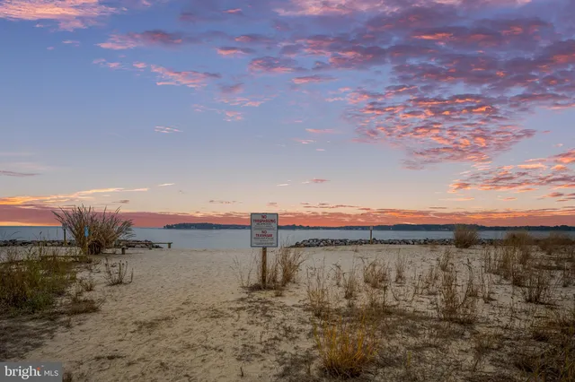 $389,000 | 564 Currioman Drive, Montross, VA 22520