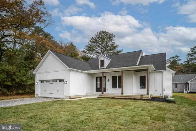 $389,000 | 564 Currioman Drive, Montross, VA 22520