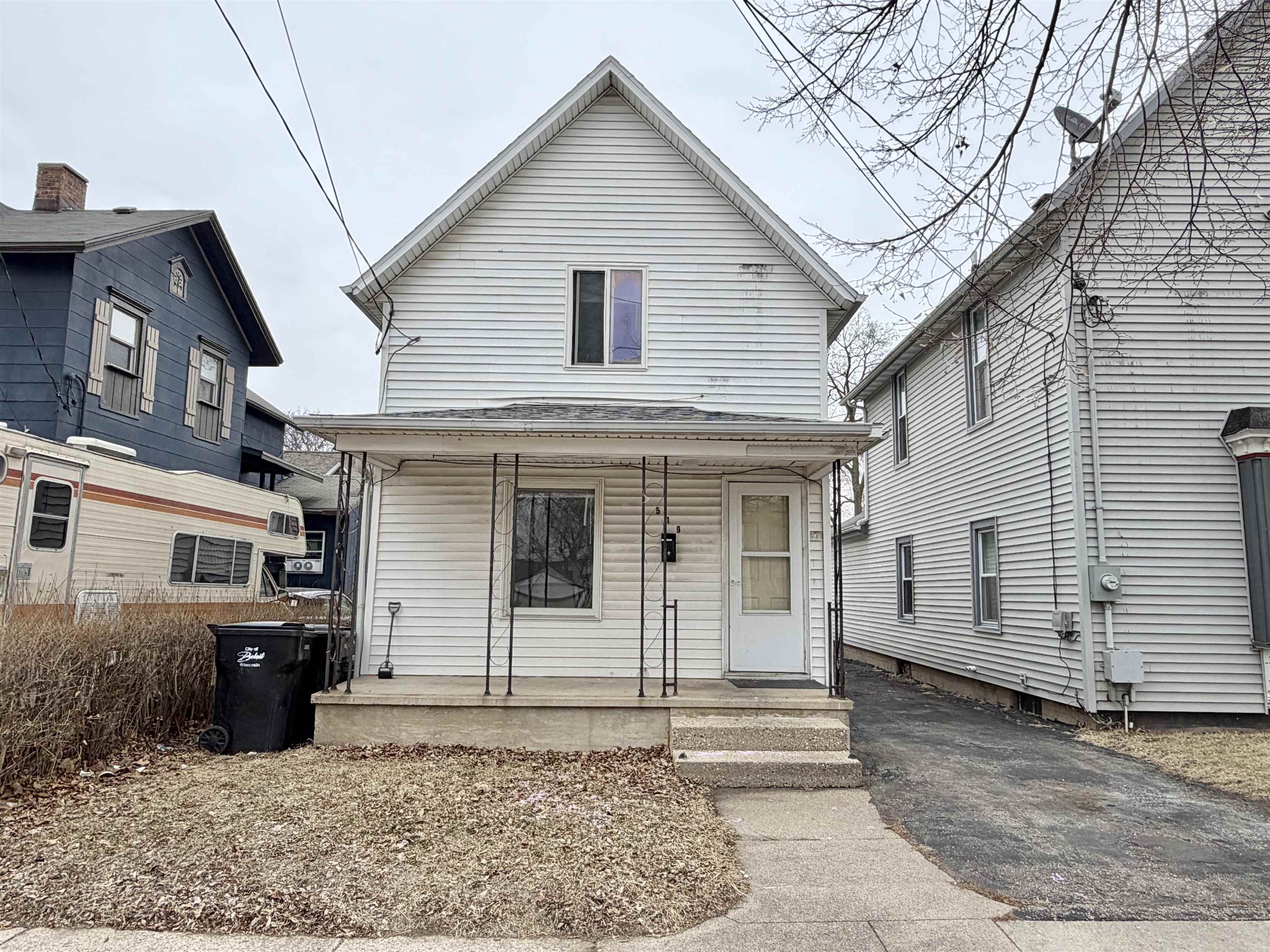 519 St Lawrence Avenue Beloit, WI 53511 - Photo 1 of 9