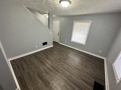 519 St Lawrence Avenue Beloit, WI 53511 - Photo 3 of 9