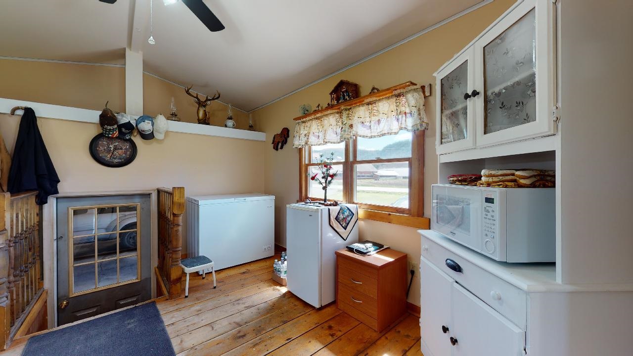2037 Montgomery Road Richford, VT 05476 - Photo 8 of 40 Gallery Image 8