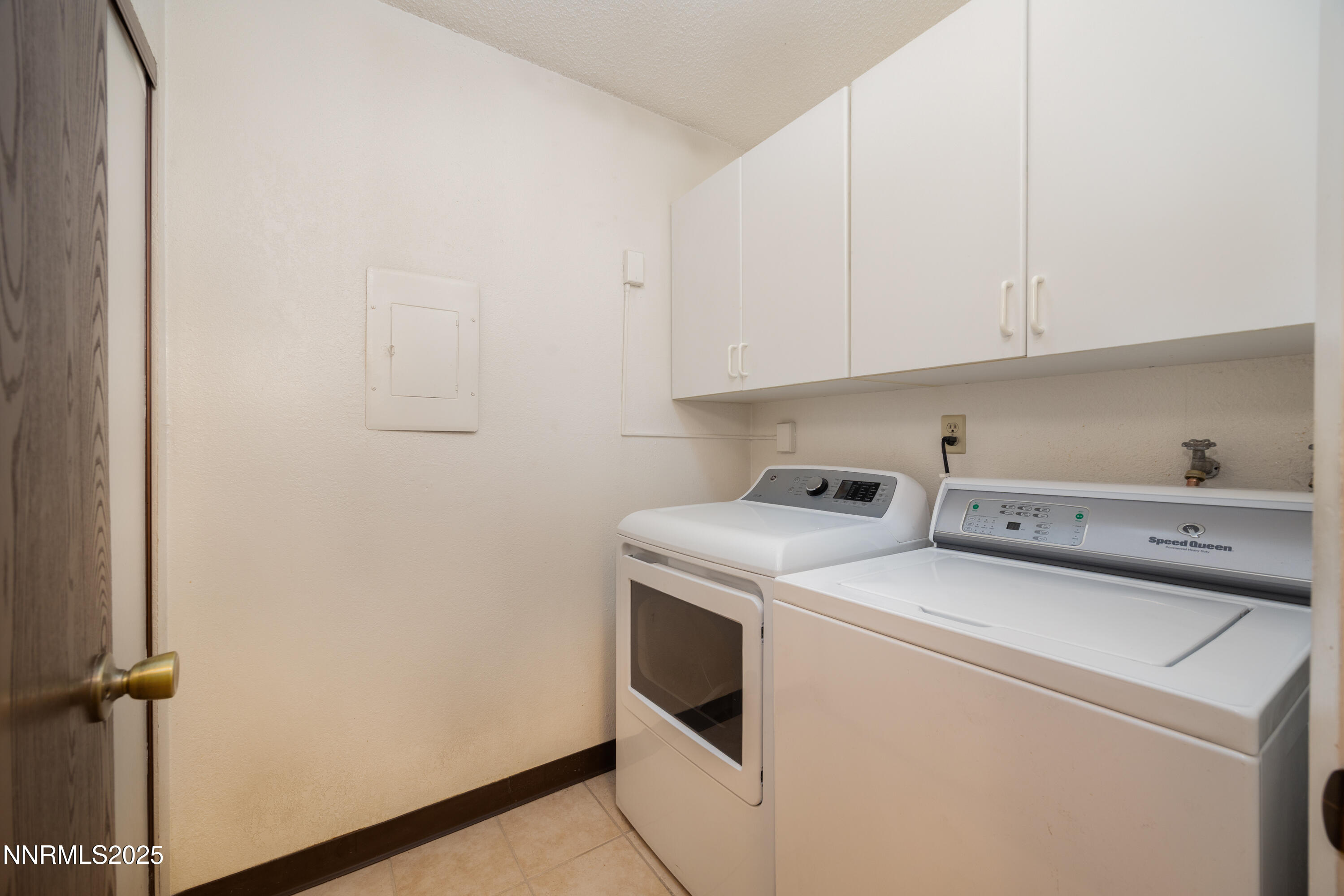 2335 Roundhouse Road Sparks, NV 89431 - Photo 14 of 16 Roundhouse Rd-4