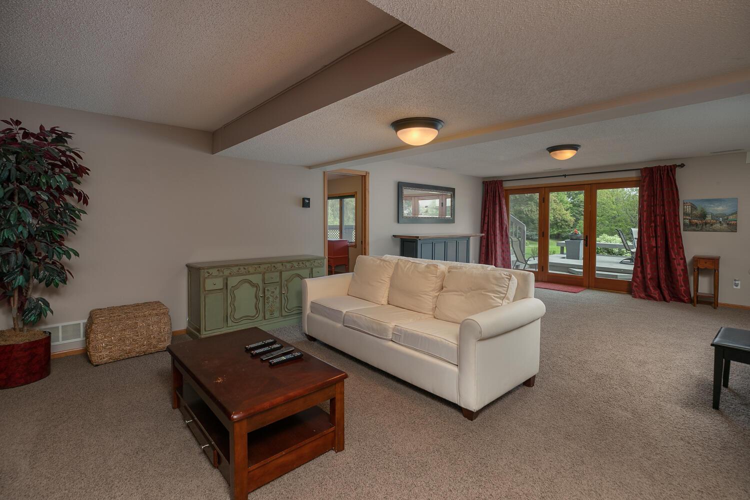 3338 Lachencrest Lane Northwest Rochester, MN 55901 - Photo 29 of 56