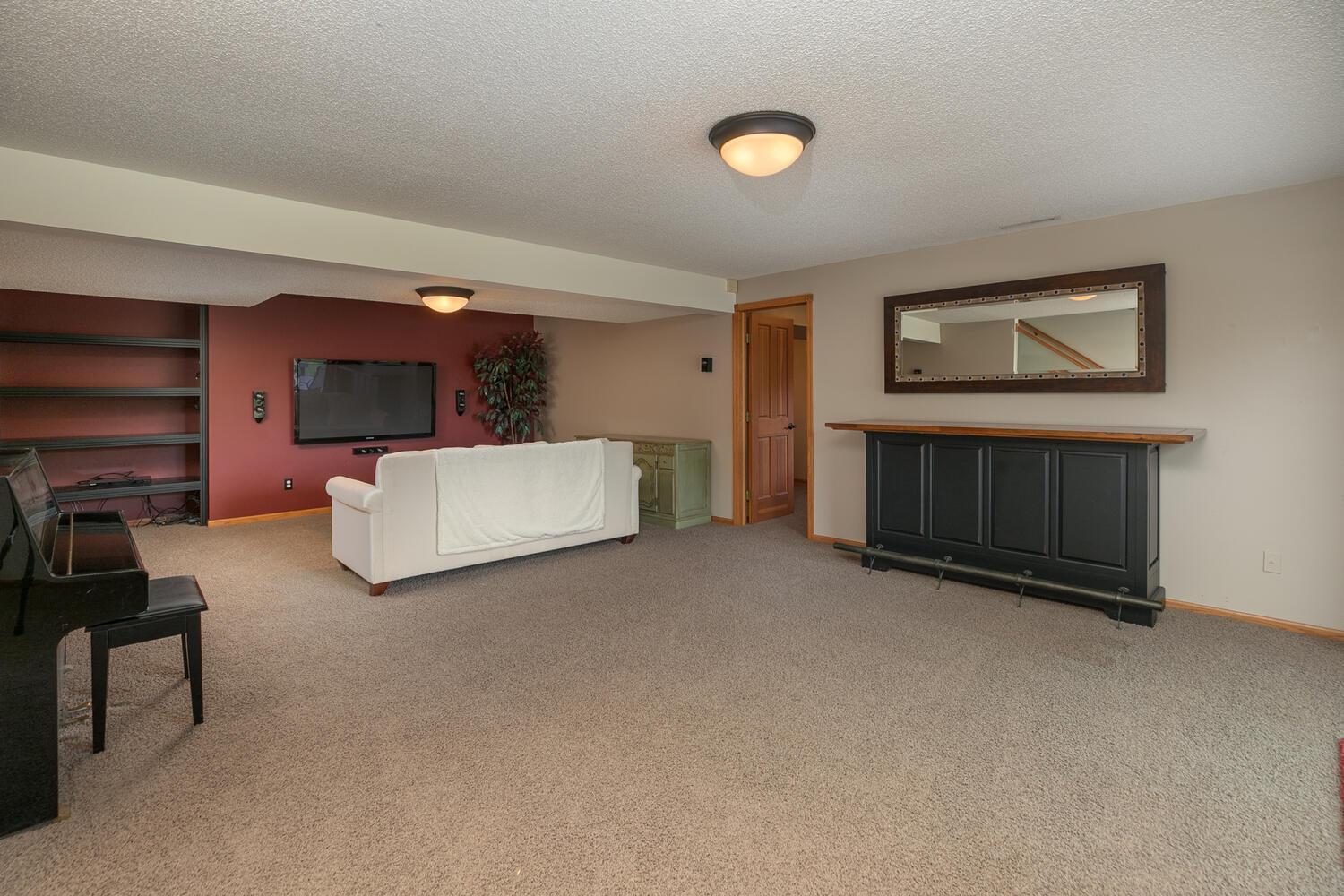 3338 Lachencrest Lane Northwest Rochester, MN 55901 - Photo 30 of 56