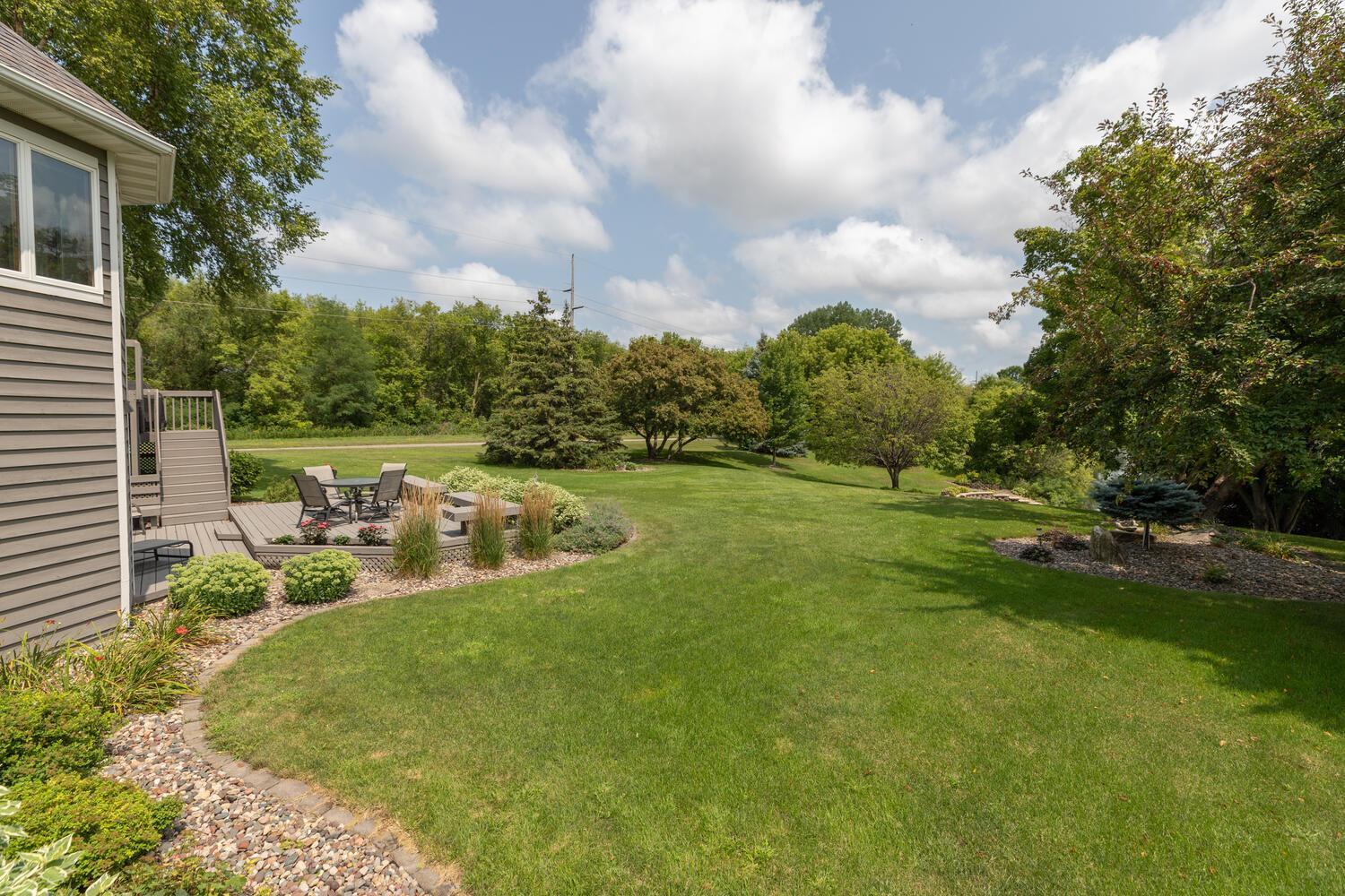 3338 Lachencrest Lane Northwest Rochester, MN 55901 - Photo 39 of 56