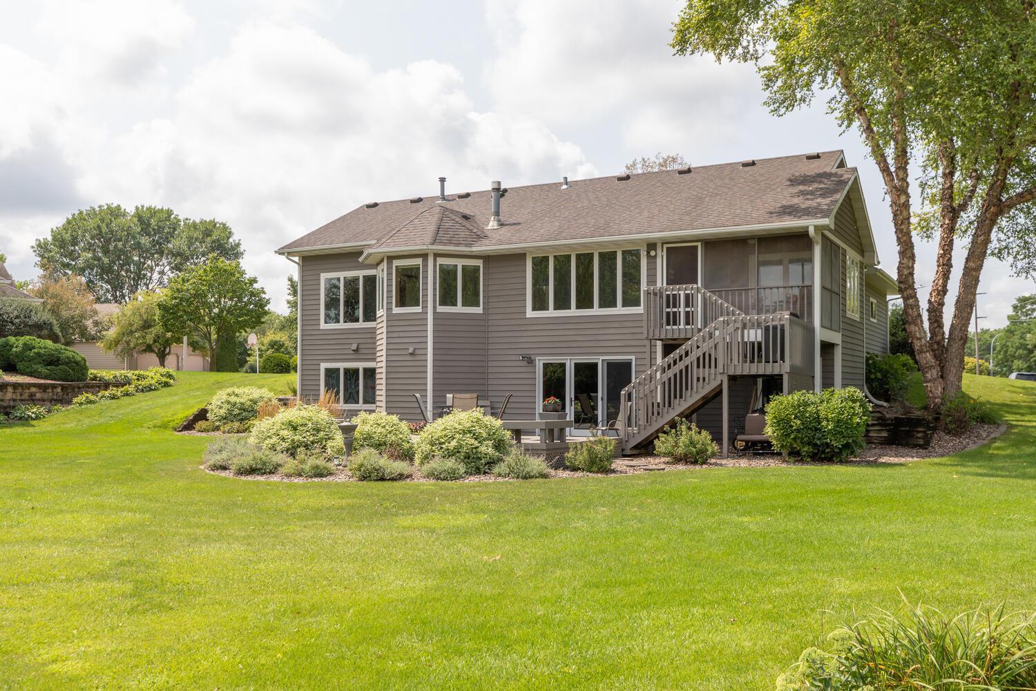3338 Lachencrest Lane Northwest Rochester, MN 55901 - Photo 41 of 56
