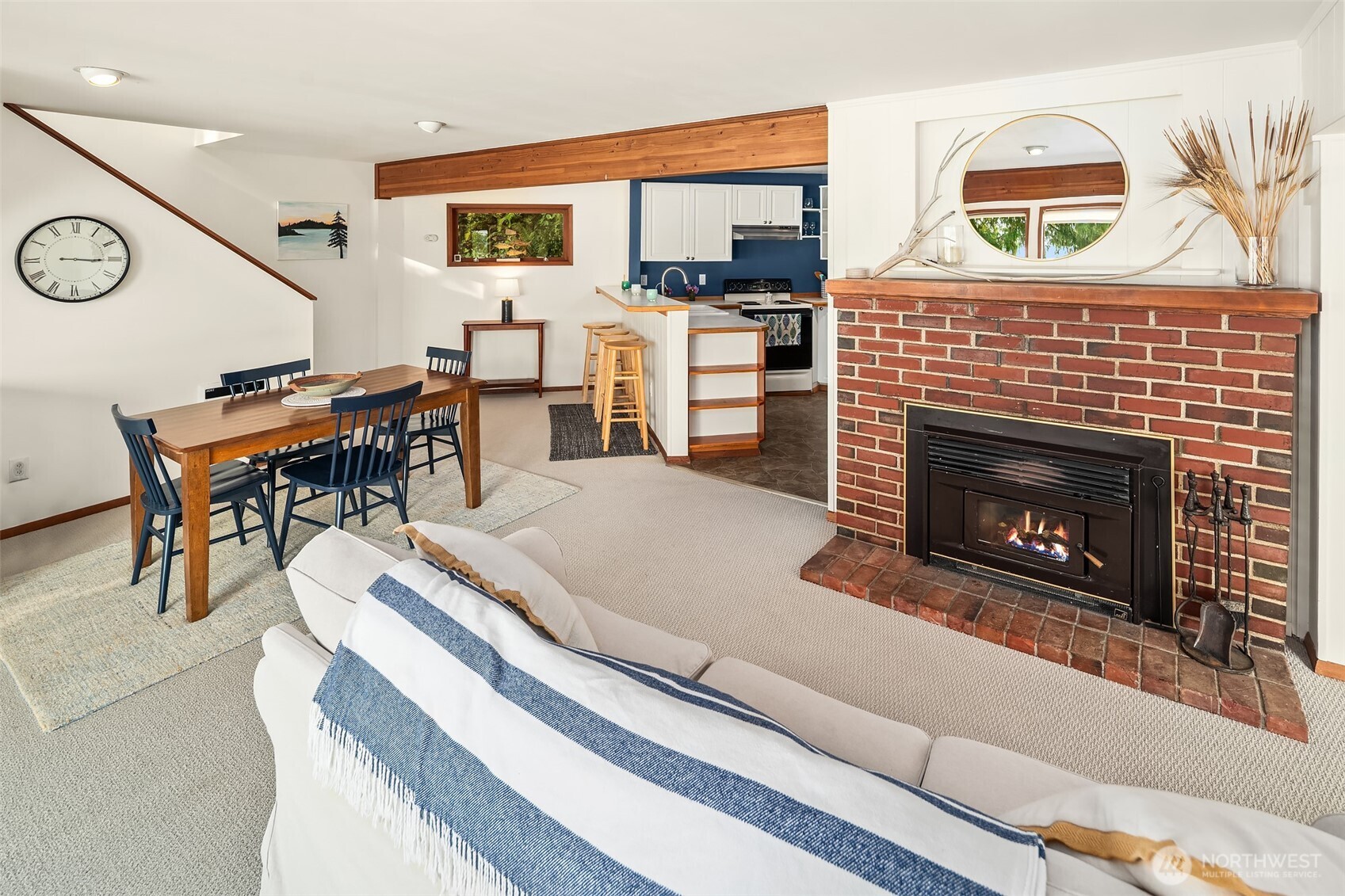 13311 Burma Road Southwest Vashon, WA 98070 - Photo 14 of 35 Gallery Image 14