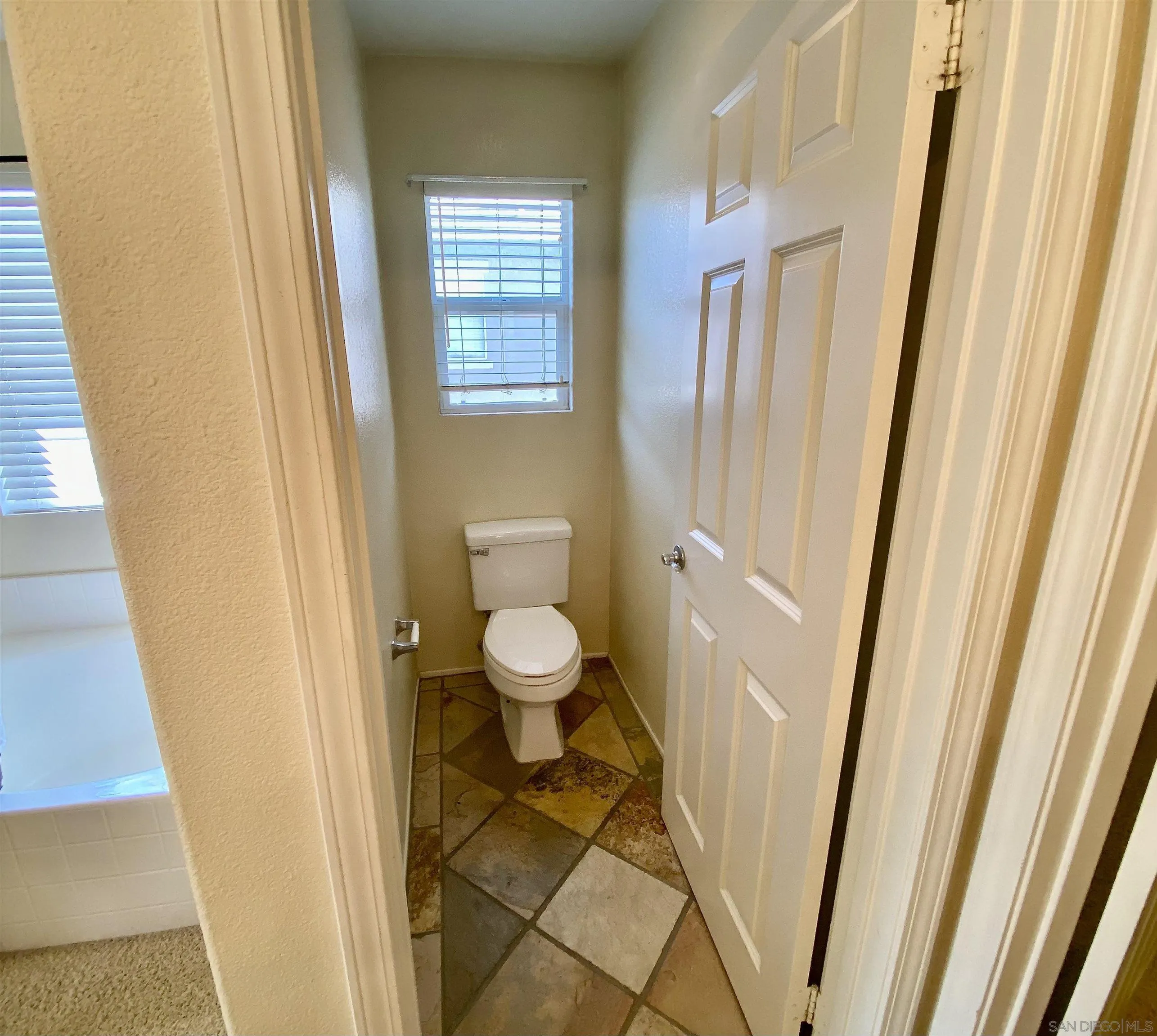 8612 Cabin Place Riverside, CA 92508 - Photo 30 of 40 Gallery Image 30