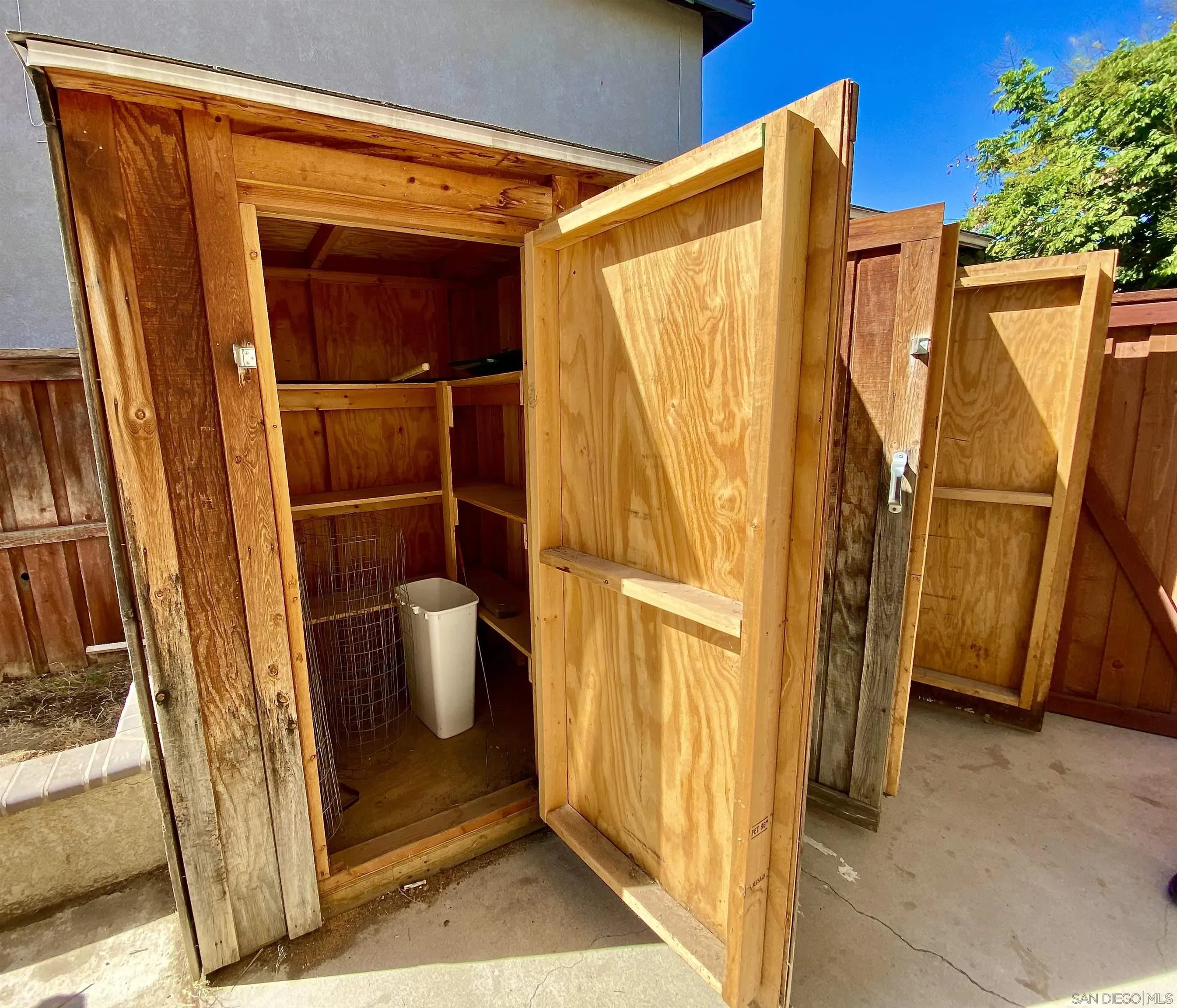 8612 Cabin Place Riverside, CA 92508 - Photo 33 of 40 Gallery Image 33