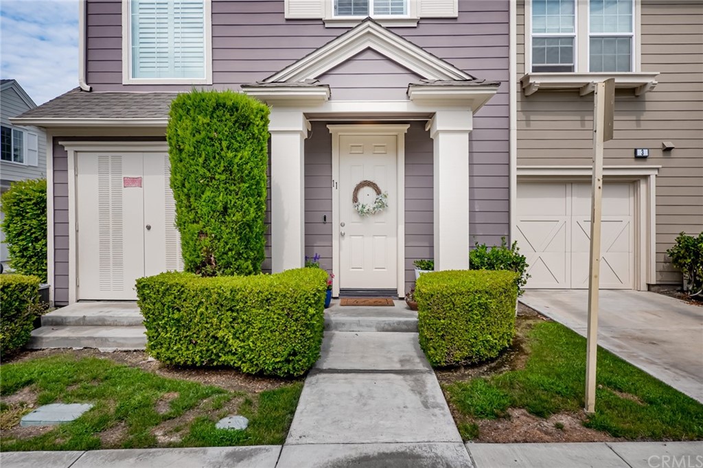 11 Osterville Street Ladera Ranch, CA 92694 - Photo 4 of 32