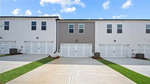 $319,400 | 420 Reflection Drive, Stockbridge, GA 30281