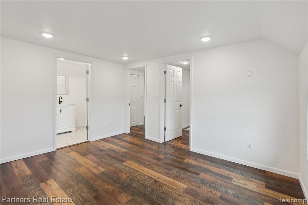 4798 North Loomis Road Mount Pleasant, MI 48858 - Photo 38 of 74 Gallery Image 38