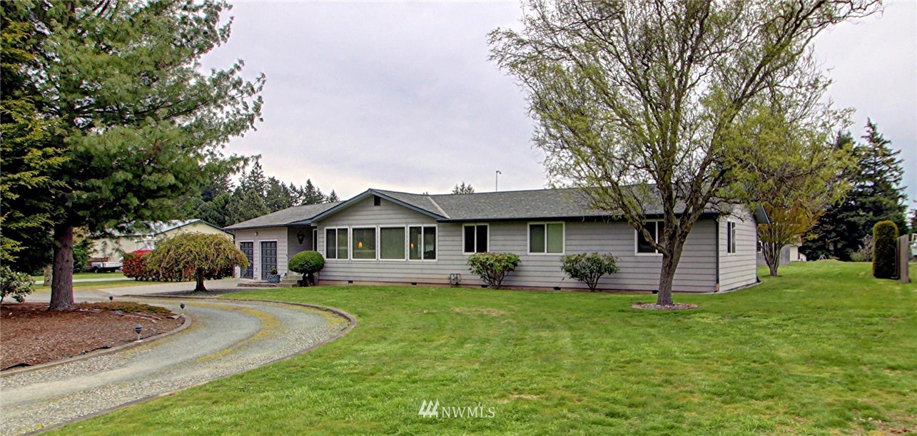 11097 Whistle Lake Road Anacortes, WA 98221 - Photo 1 of 24 Gallery Image 1