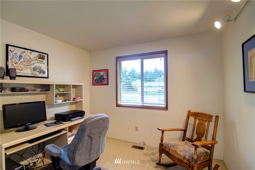 11097 Whistle Lake Road Anacortes, WA 98221 - Photo 14 of 24 Gallery Image 14