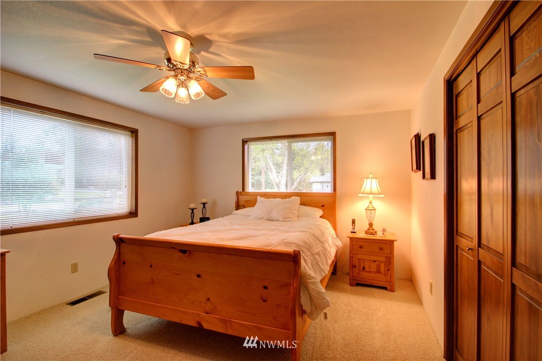 11097 Whistle Lake Road Anacortes, WA 98221 - Photo 16 of 24 Gallery Image 16