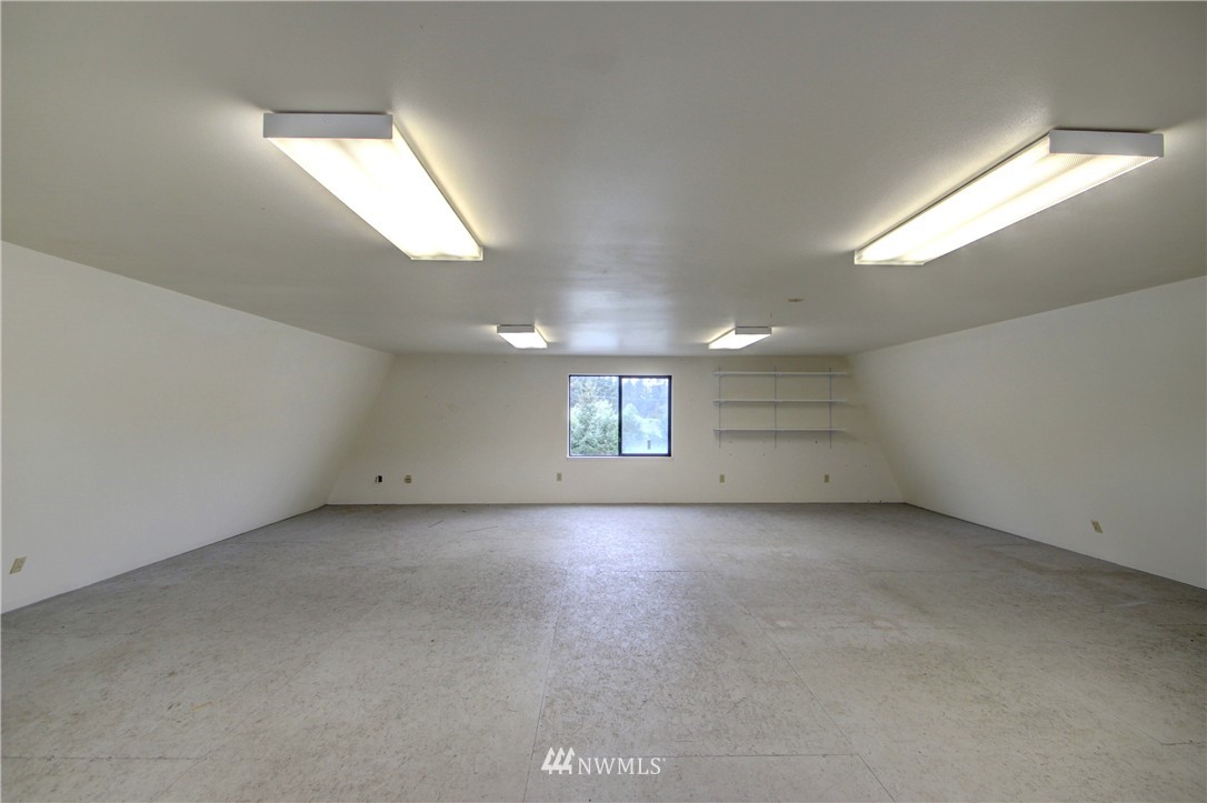 11097 Whistle Lake Road Anacortes, WA 98221 - Photo 23 of 24 Gallery Image 23