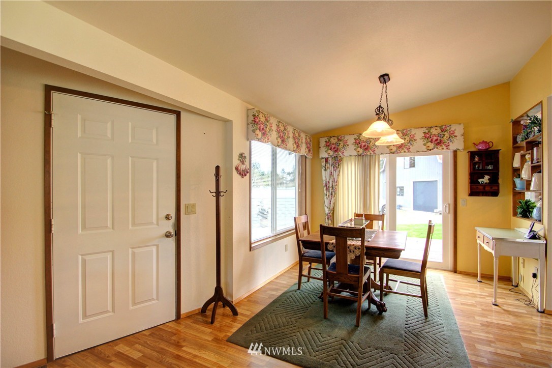 11097 Whistle Lake Road Anacortes, WA 98221 - Photo 9 of 24 Gallery Image 9