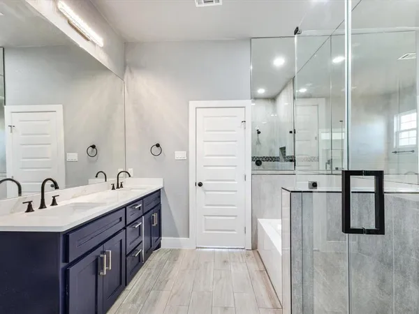 $397,999 | 123 Cedar Bend Drive, Trinidad, TX 75163