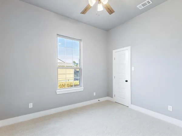 $397,999 | 123 Cedar Bend Drive, Trinidad, TX 75163