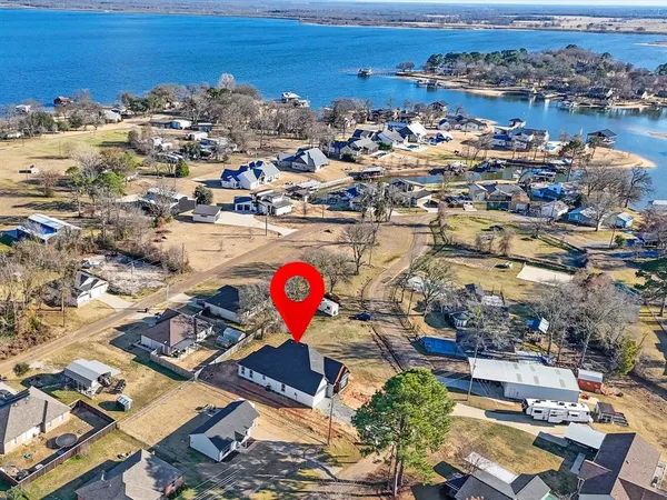 $397,999 | 123 Cedar Bend Drive, Trinidad, TX 75163