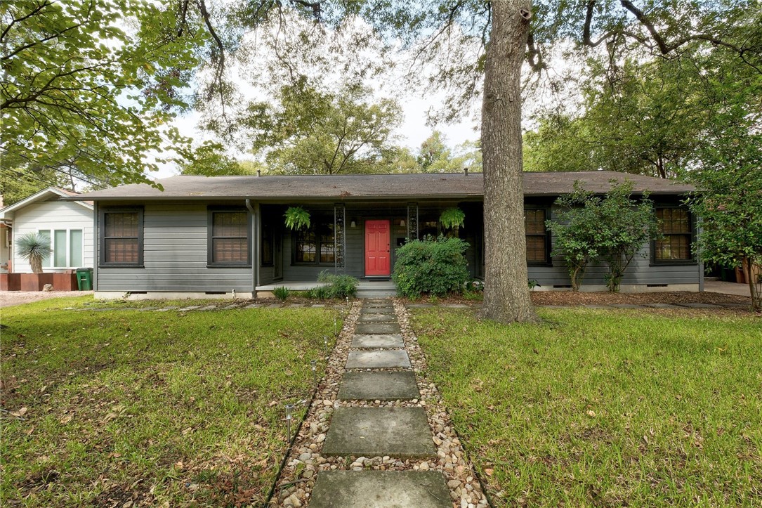 4504 Elwood Road Austin, TX 78722 - Photo 2 of 40