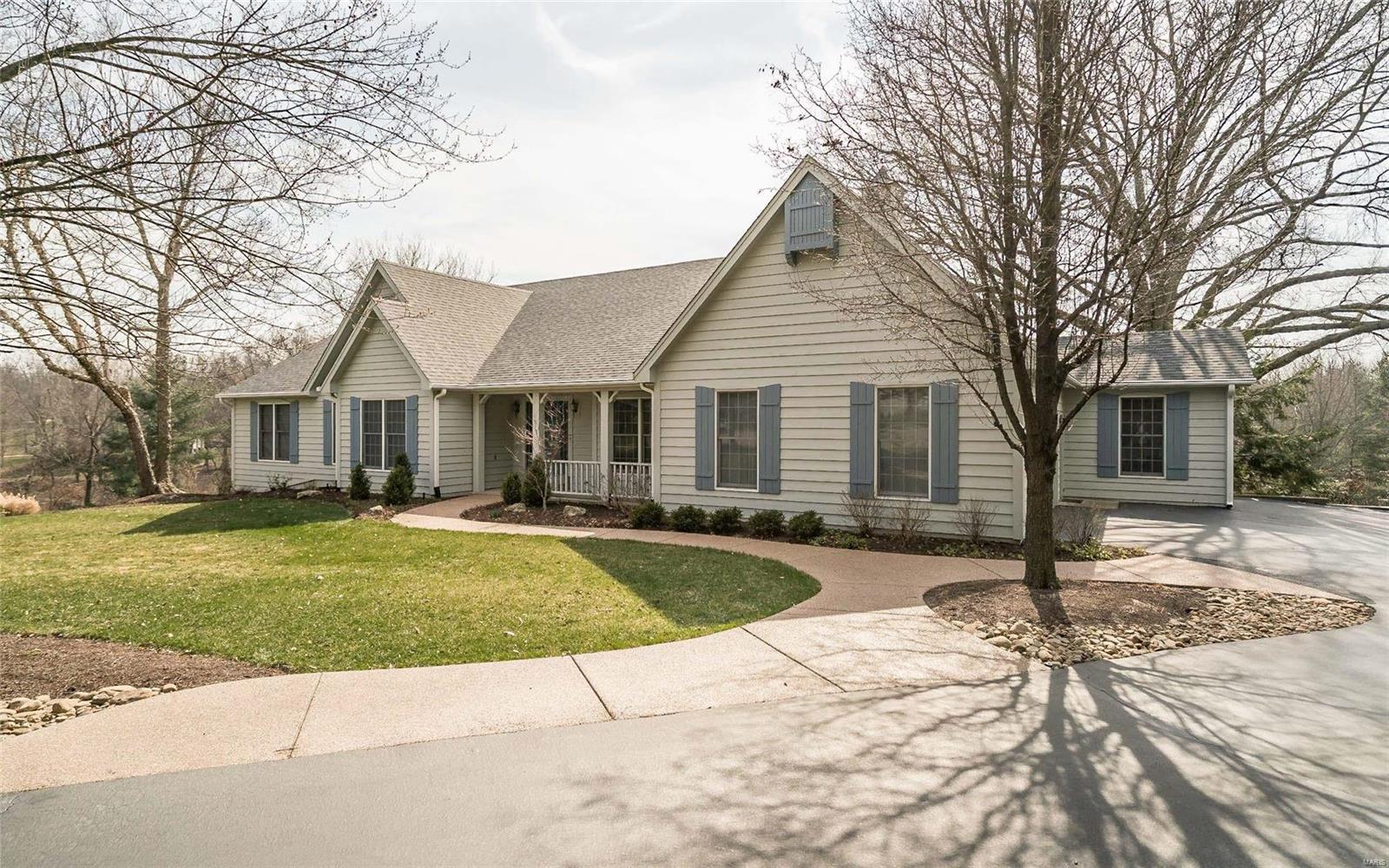 2111 Wilson Ridge Lane Chesterfield, MO 63005 - Photo 2 of 92 Gallery Image 2