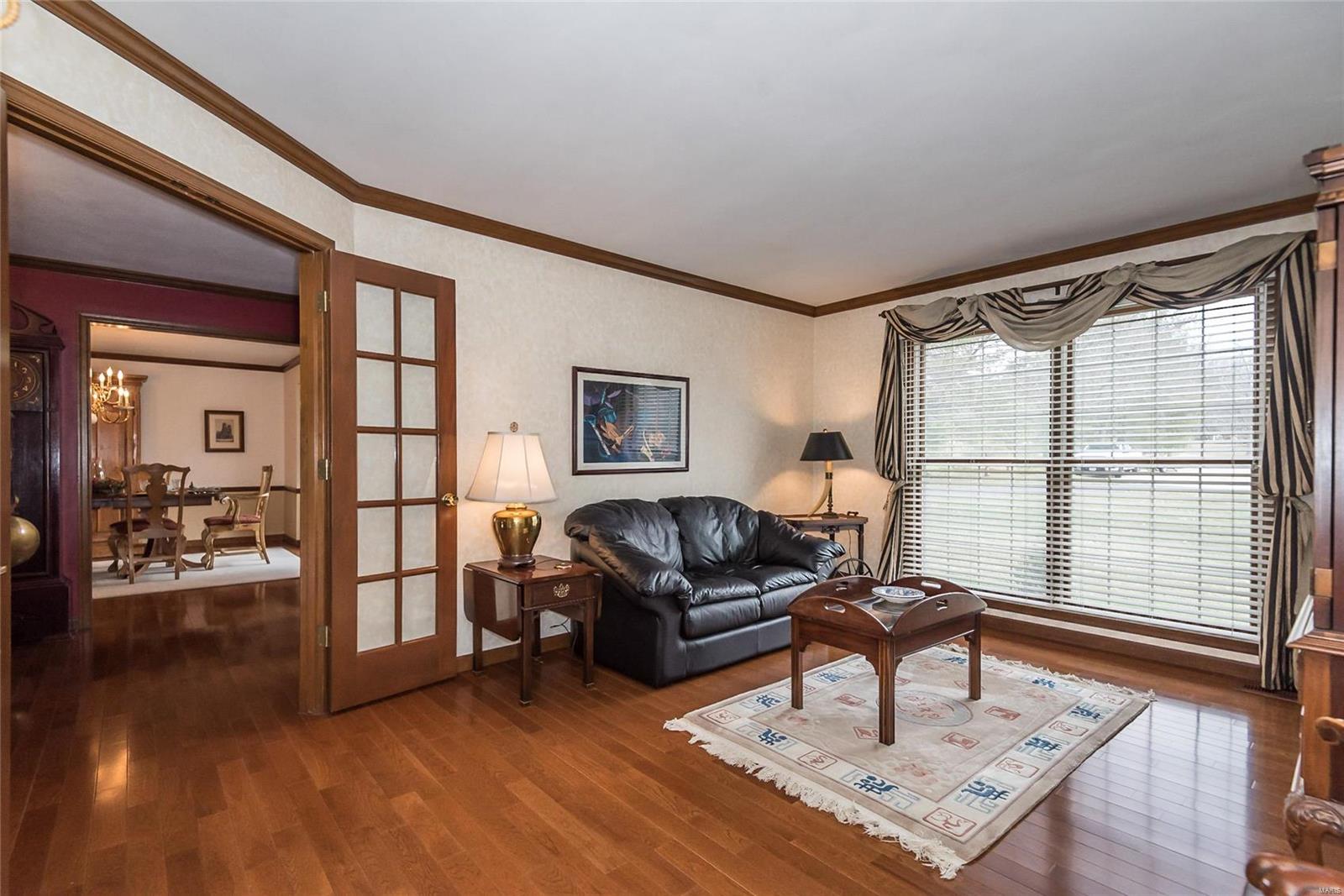 2111 Wilson Ridge Lane Chesterfield, MO 63005 - Photo 13 of 92 Gallery Image 13