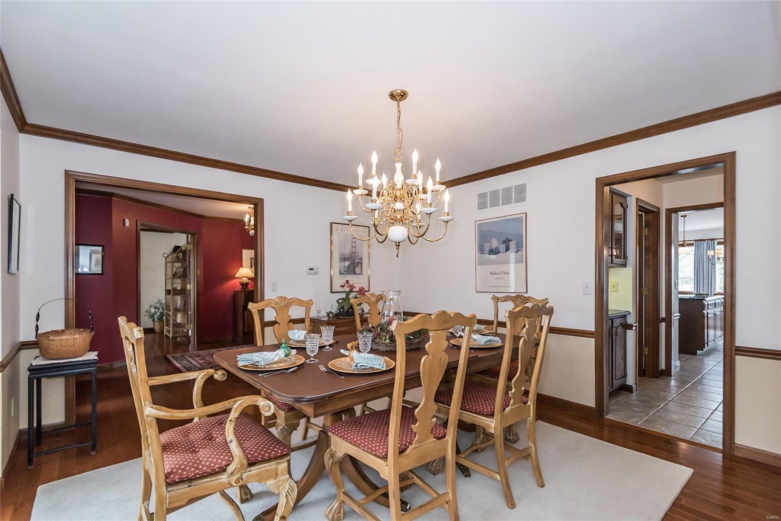 2111 Wilson Ridge Lane Chesterfield, MO 63005 - Photo 16 of 92 Gallery Image 16