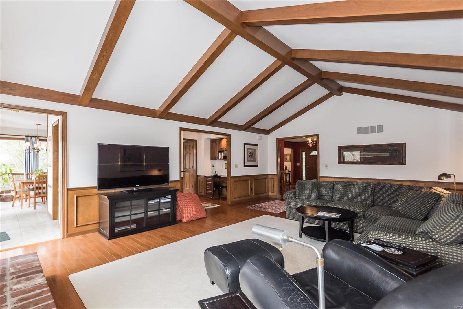 2111 Wilson Ridge Lane Chesterfield, MO 63005 - Photo 27 of 92 Gallery Image 27