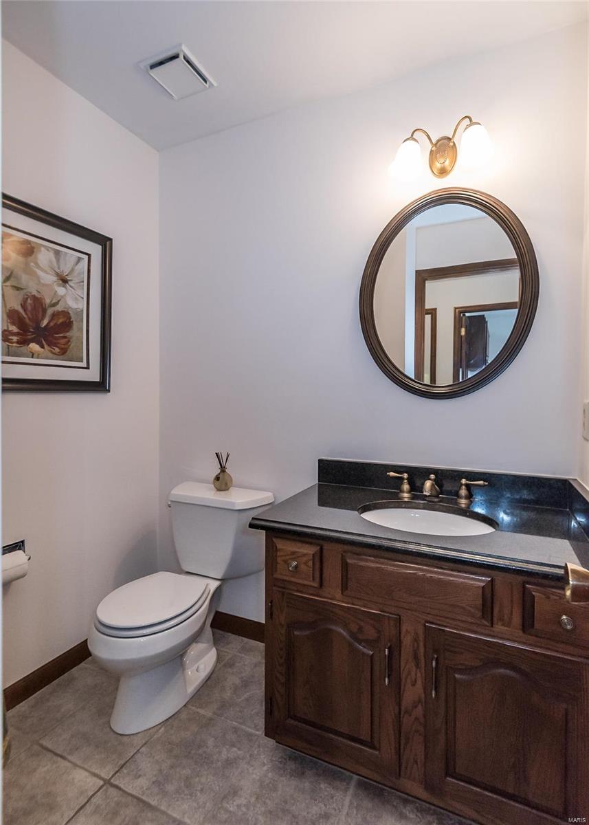2111 Wilson Ridge Lane Chesterfield, MO 63005 - Photo 30 of 92 Gallery Image 30