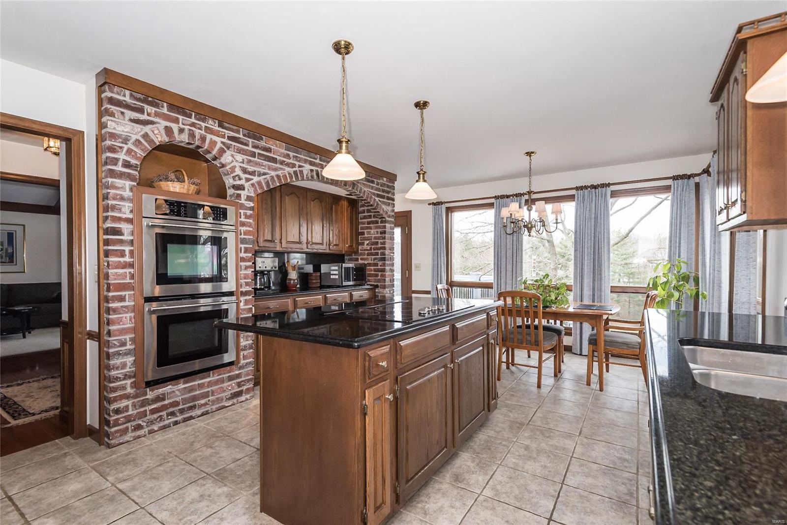 2111 Wilson Ridge Lane Chesterfield, MO 63005 - Photo 33 of 92 Gallery Image 33