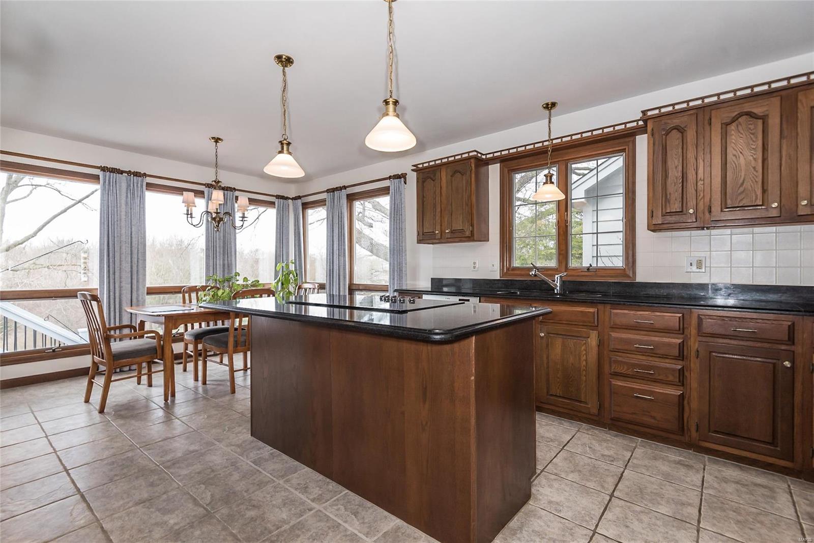 2111 Wilson Ridge Lane Chesterfield, MO 63005 - Photo 34 of 92 Gallery Image 34