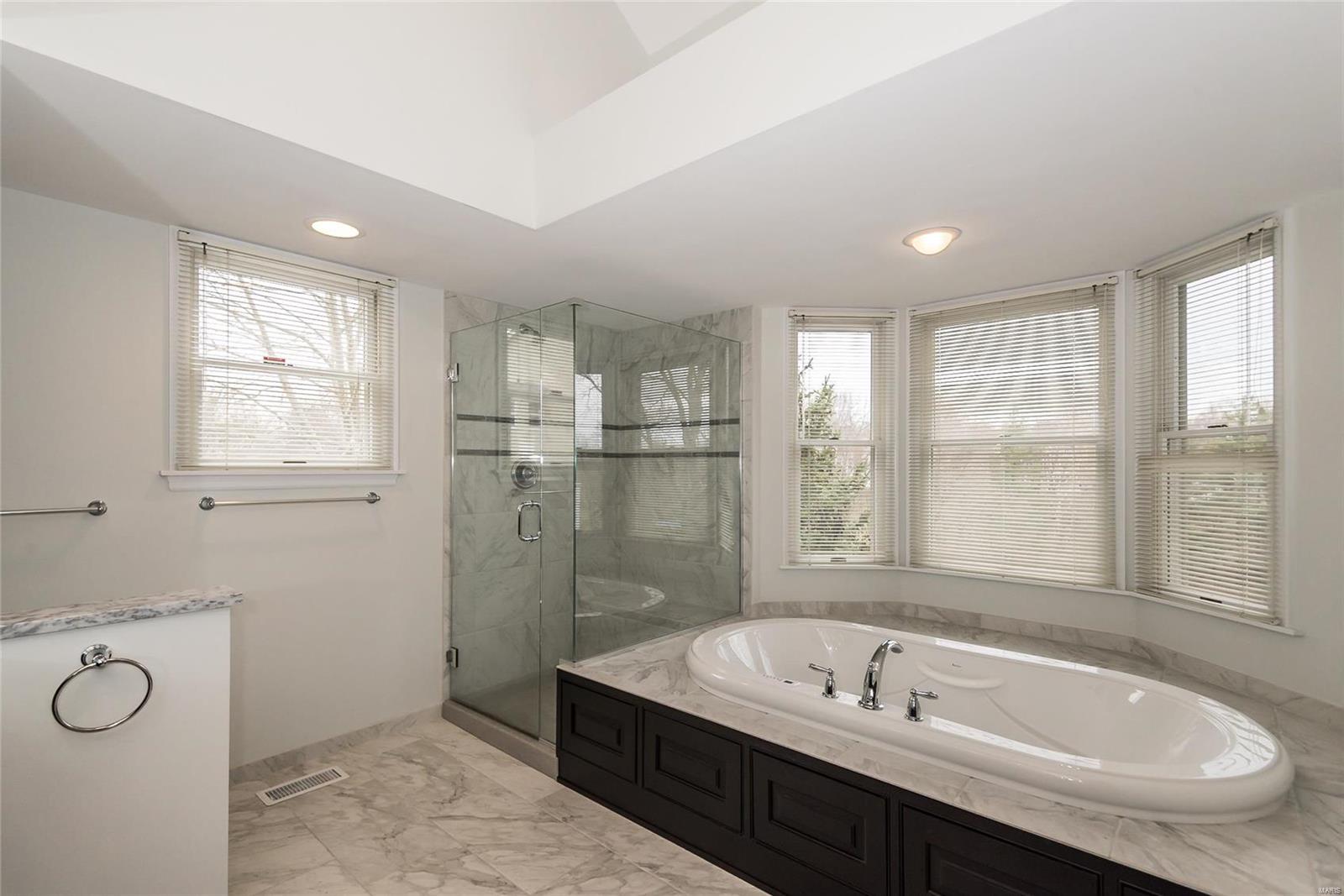 2111 Wilson Ridge Lane Chesterfield, MO 63005 - Photo 50 of 92 Gallery Image 50
